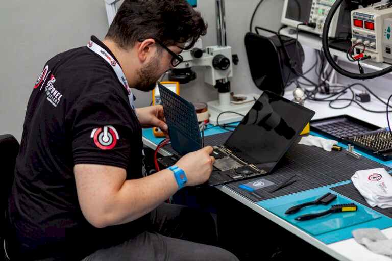 tka microsoft laptop